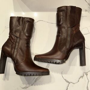 Darker Wavs CHAMBER LEATHER MOTO BOOTS - BROWN